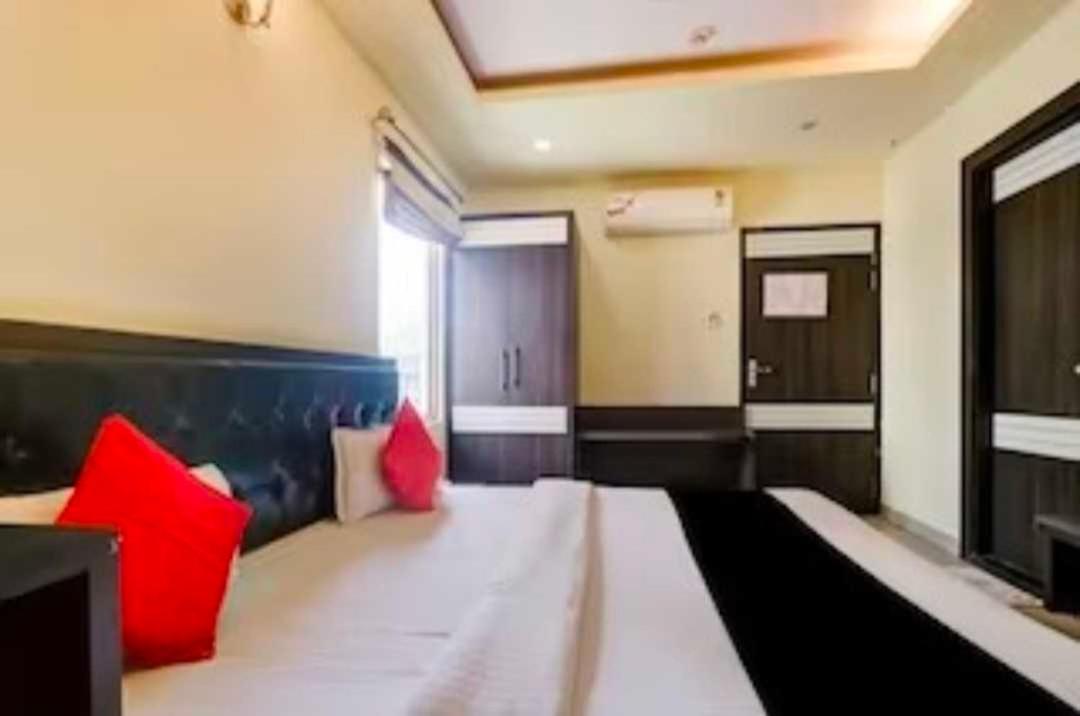 Collection O Hotel Kashi Inn Varanasi Exterior foto
