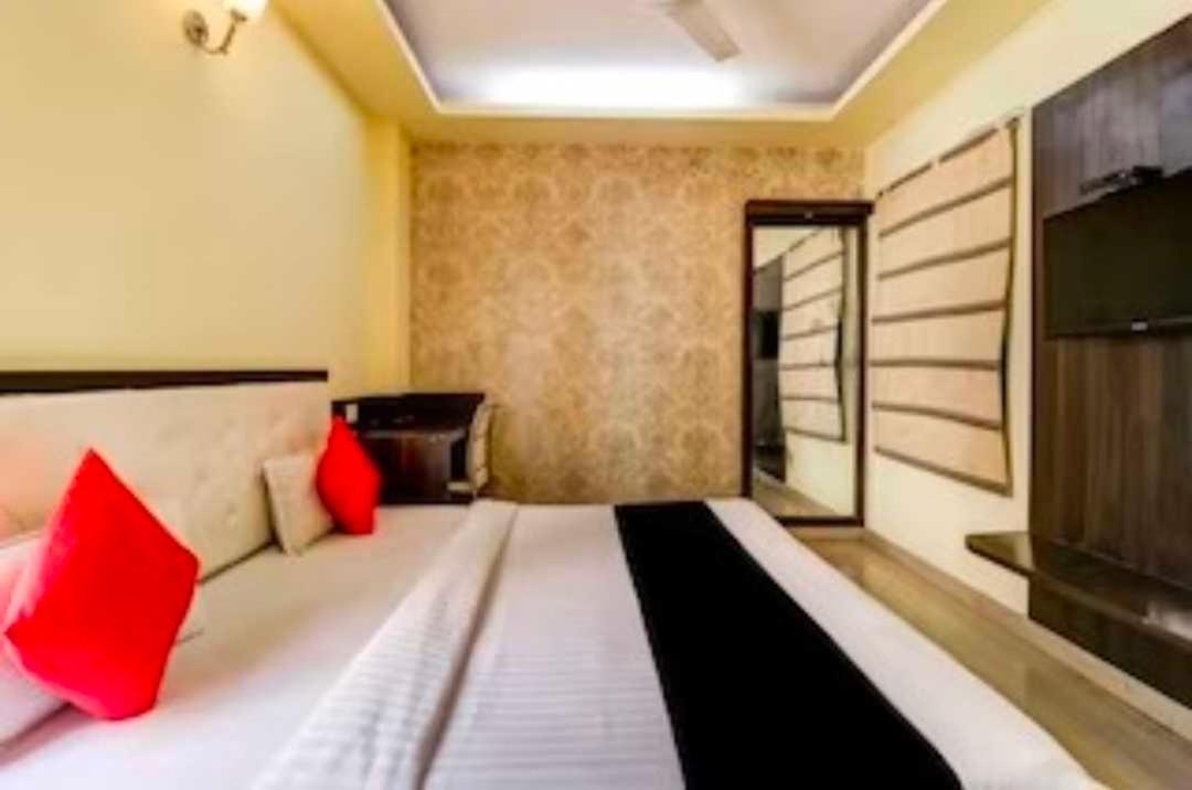 Collection O Hotel Kashi Inn Varanasi Exterior foto