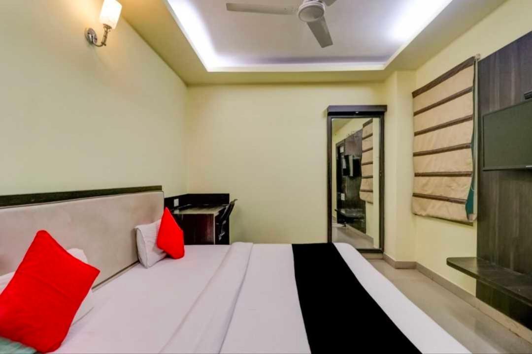 Collection O Hotel Kashi Inn Varanasi Exterior foto